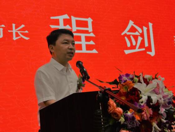 合作共赢 协同创新庐山市北京商会成立大会在京隆重举行